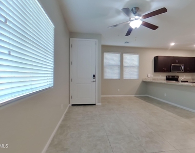 12586 W Mazatzal Drive - Photo Thumbnail 1