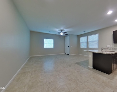 12586 W Mazatzal Drive - Photo Thumbnail 4