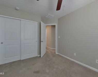 12586 W Mazatzal Drive - Photo Thumbnail 13