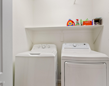 10901 W Lewis Avenue - Photo Thumbnail 16