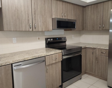 3171 Leewood Terrace - Photo Thumbnail 8