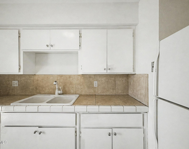 5227 N 24th Street - Photo Thumbnail 14