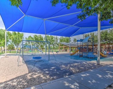 3668 E Moreno Street - Photo Thumbnail 36