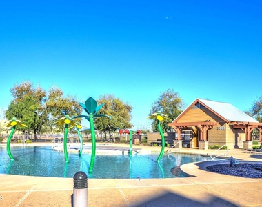 3668 E Moreno Street - Photo Thumbnail 30