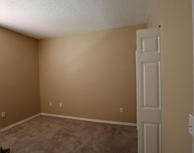 2202 Se 17th Avenue - Photo Thumbnail 22
