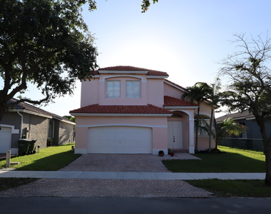 2202 Se 17th Avenue - Photo Thumbnail 33