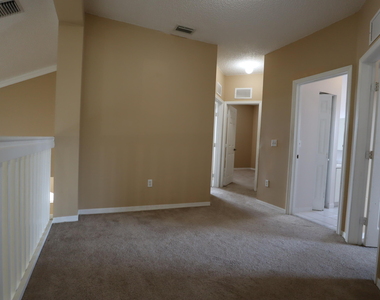 2202 Se 17th Avenue - Photo Thumbnail 16