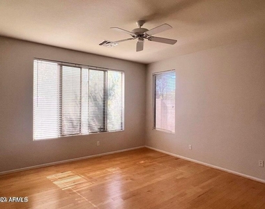 2821 E Tyson Street - Photo Thumbnail 14
