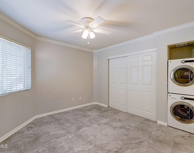 1720 E Thunderbird Road - Photo Thumbnail 11