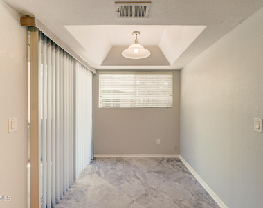 1720 E Thunderbird Road - Photo Thumbnail 6