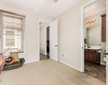 2288 E Wisteria Drive - Photo Thumbnail 21