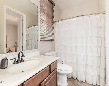 2288 E Wisteria Drive - Photo Thumbnail 23