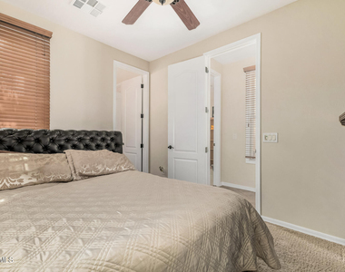 2288 E Wisteria Drive - Photo Thumbnail 19