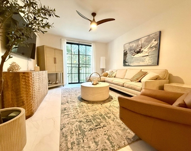 780 S Sapodilla Avenue - Photo Thumbnail 1