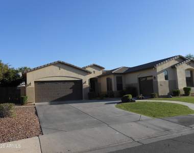 3077 E Blue Ridge Place - Photo Thumbnail 25