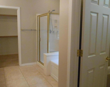 3077 E Blue Ridge Place - Photo Thumbnail 34