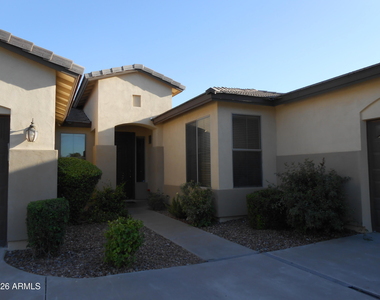 3077 E Blue Ridge Place - Photo Thumbnail 41