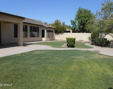 3077 E Blue Ridge Place - Photo Thumbnail 28