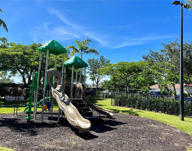 9887 Baywinds Drive - Photo Thumbnail 24