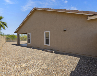 33521 N 26th Avenue - Photo Thumbnail 39