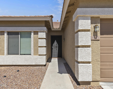 33521 N 26th Avenue - Photo Thumbnail 6