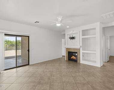 33521 N 26th Avenue - Photo Thumbnail 1