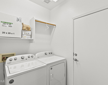 33521 N 26th Avenue - Photo Thumbnail 16