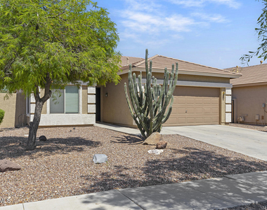 33521 N 26th Avenue - Photo Thumbnail 5