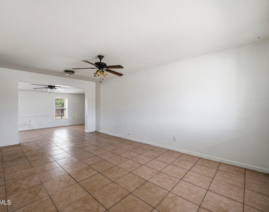 12422 N Cherry Hills Drive E - Photo Thumbnail 1