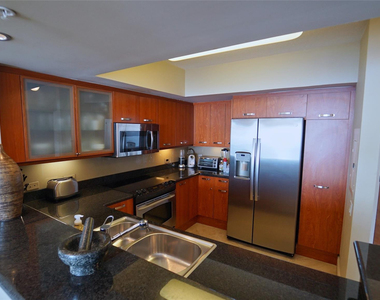 2011 N Ocean Boulevard - Photo Thumbnail 10