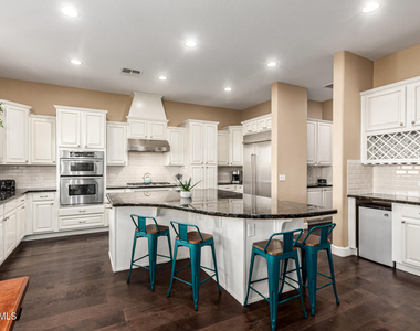 18186 W Narramore Road - Photo Thumbnail 11