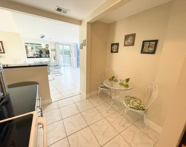 2780 S Ocean Boulevard - Photo Thumbnail 11