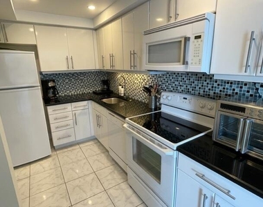 2780 S Ocean Boulevard - Photo Thumbnail 9