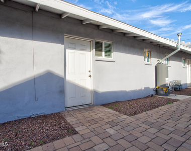 210 E Jones Avenue - Photo Thumbnail 17
