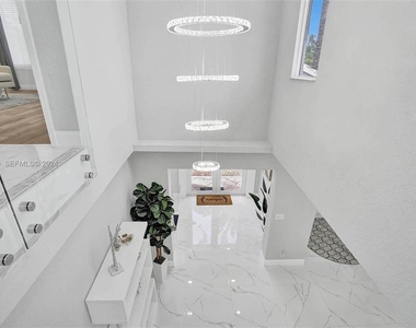3421 Dover Road - Photo Thumbnail 8