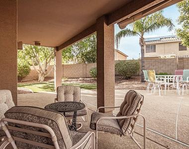 25832 N 67th Lane - Photo Thumbnail 16
