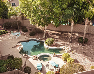 25832 N 67th Lane - Photo Thumbnail 26
