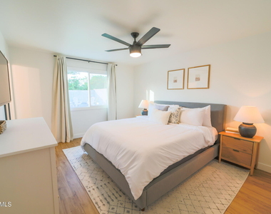 1224 E Alameda Drive - Photo Thumbnail 8