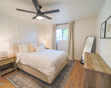 1224 E Alameda Drive - Photo Thumbnail 7