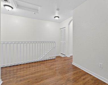 3635 Sonoma Drive - Photo Thumbnail 9