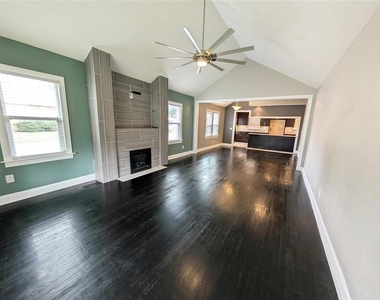 3145 Nw 21st Street - Photo Thumbnail 3
