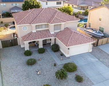 10617 W Daley Lane - Photo Thumbnail 33