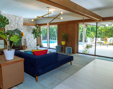 9340 Sw 178th Terrace - Photo Thumbnail 1