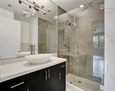 7546 La Paz Boulevard - Photo Thumbnail 22