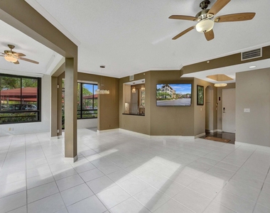 7546 La Paz Boulevard - Photo Thumbnail 8