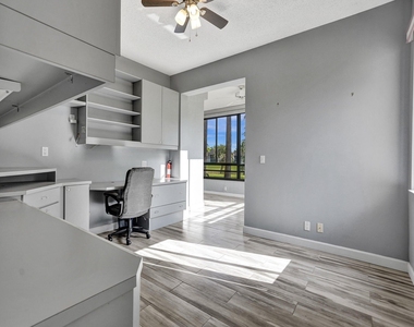 7546 La Paz Boulevard - Photo Thumbnail 19