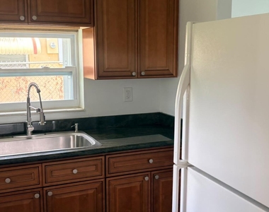 3740 Nw 9th Street - Photo Thumbnail 5