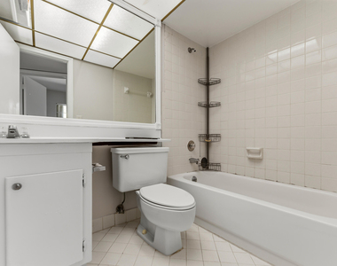 1638 Embassy Drive - Photo Thumbnail 3