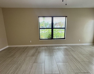 2381 Se Pinero Road - Photo Thumbnail 4