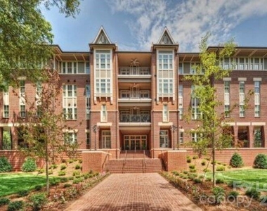 2100 Queens Road W - Photo Thumbnail 1